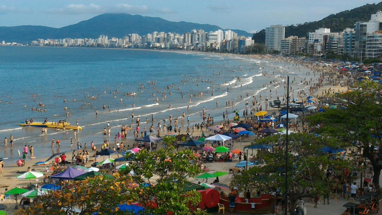 Apartamento De Cobertura Frente Para O Mar Itapema Luaran gambar