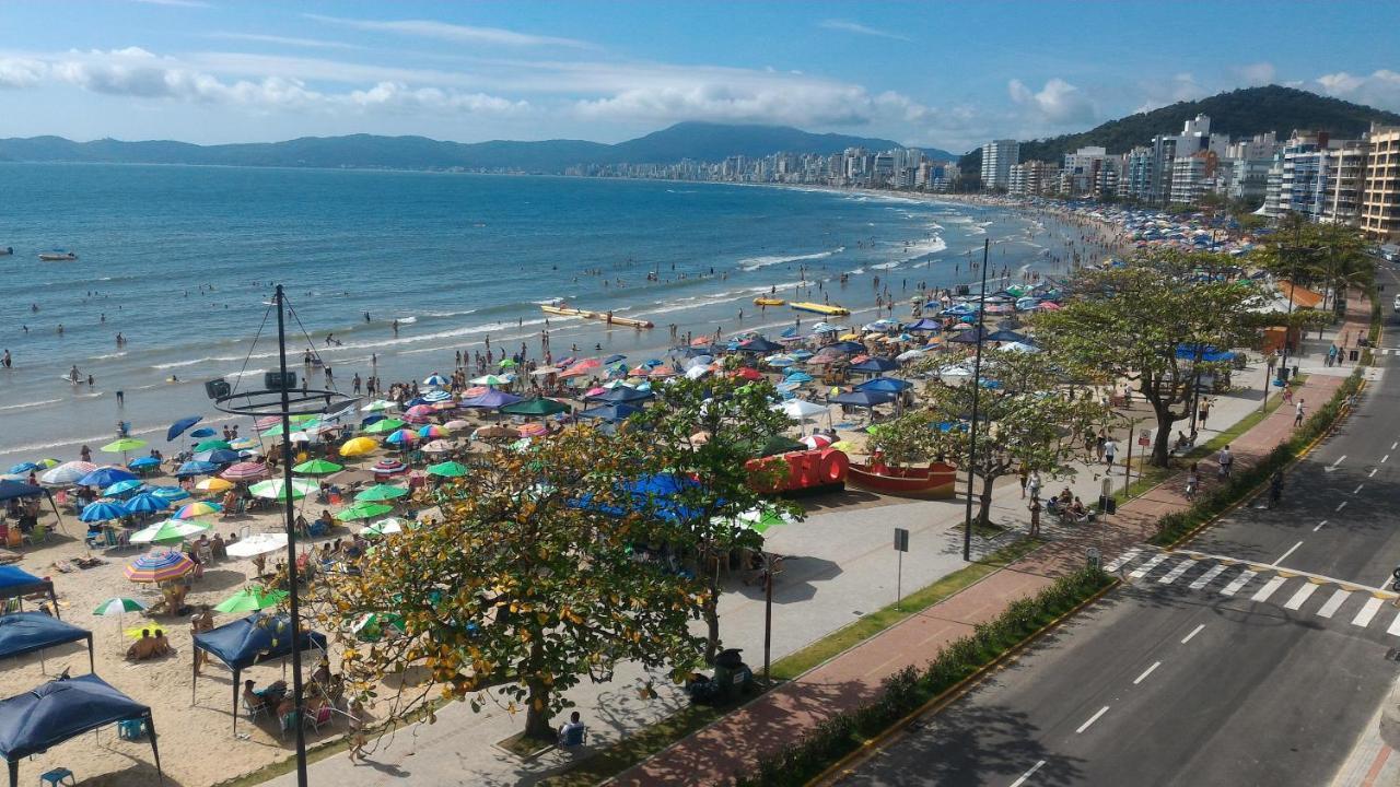 Apartamento De Cobertura Frente Para O Mar Itapema Luaran gambar