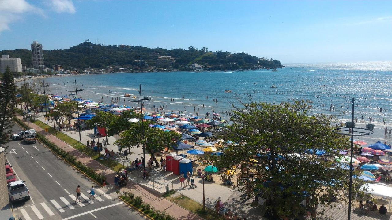 Apartamento De Cobertura Frente Para O Mar Itapema Luaran gambar