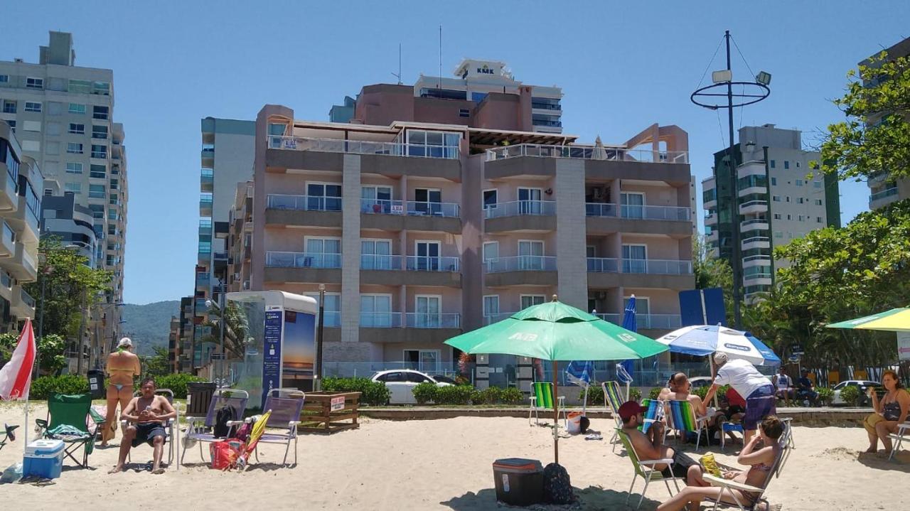 Apartamento De Cobertura Frente Para O Mar Itapema Luaran gambar