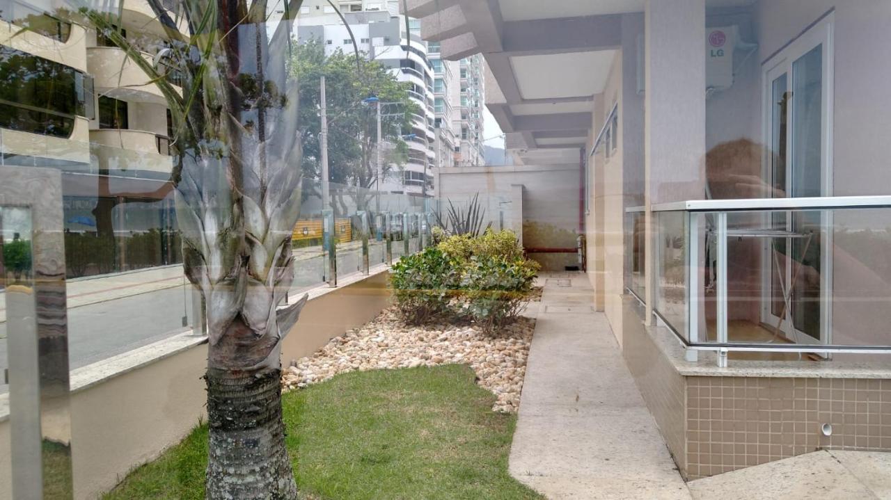 Apartamento De Cobertura Frente Para O Mar Itapema Apartment Luaran gambar